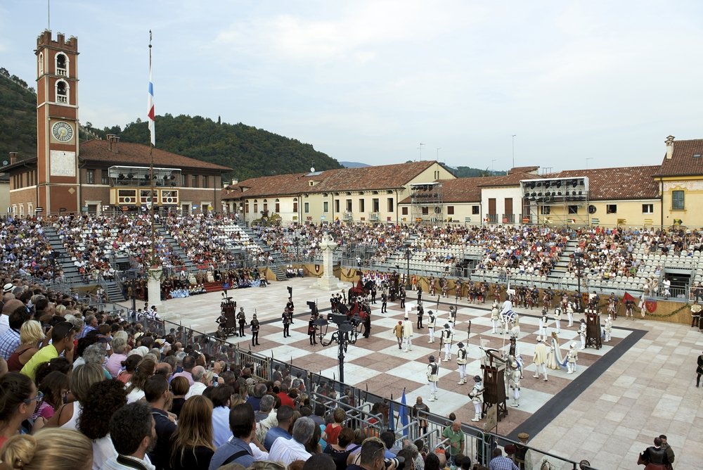 Tradicija kilusi iš XV amžiaus legendos – m.bonotto / Shutterstock