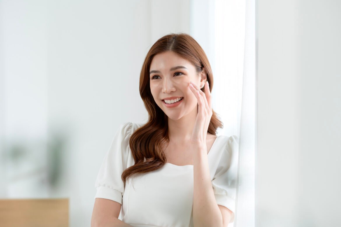 Kaip sumažinti veido poras – geriausios poras mažinančios priemonės